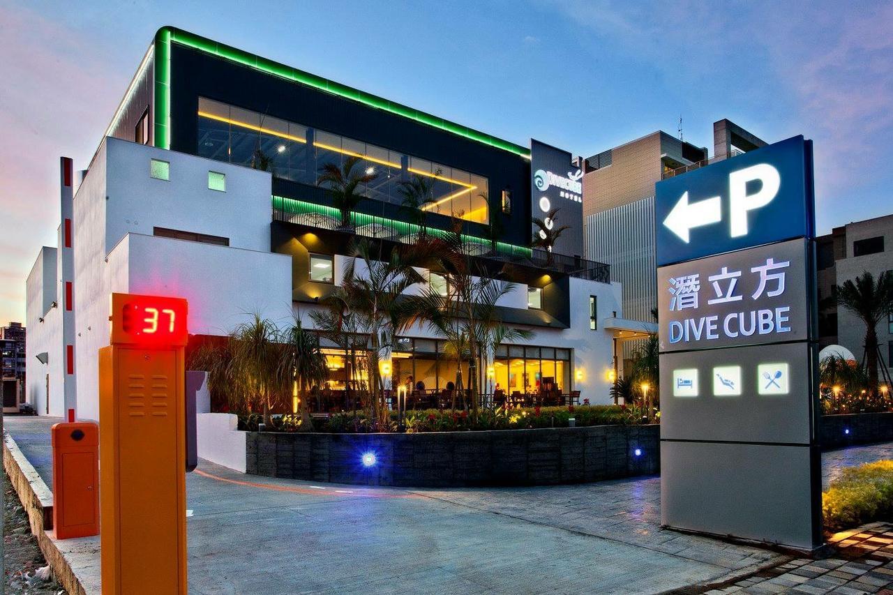 Divecube Hotel Taichung Buitenkant foto